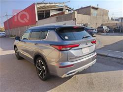 میتسوبیشی ئاوتلاندەر